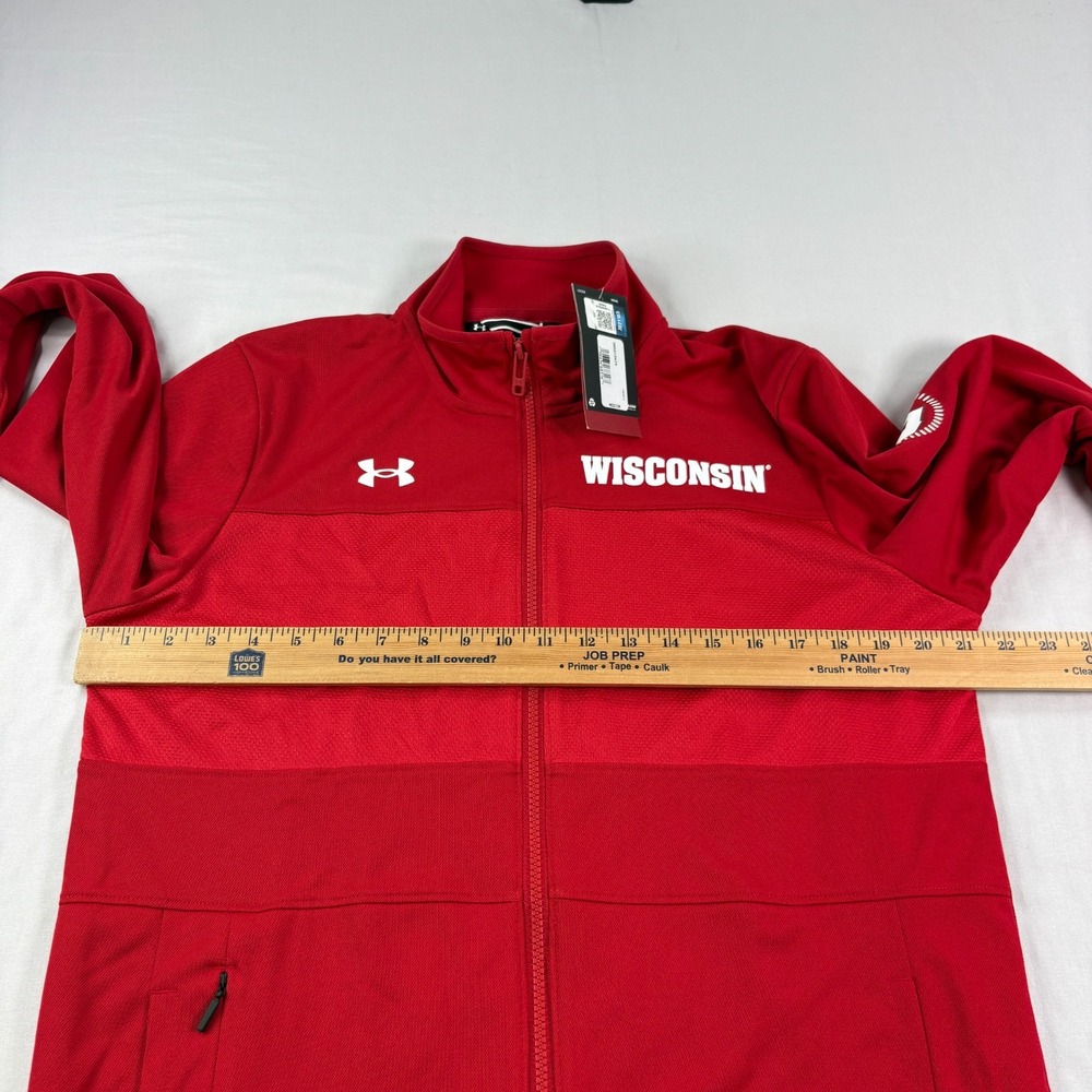 Wisconsin Badgers Jacket Mens Medium Red Under Armour Full Zip Performance NEW - Picture 5 of 11